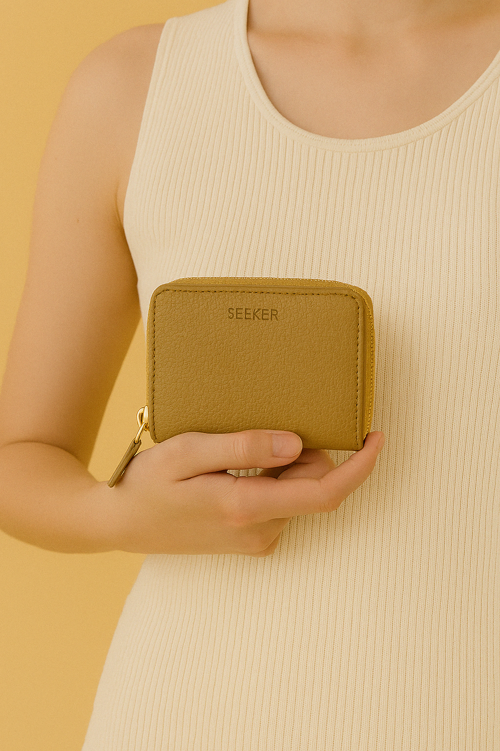 ZIPPY PURSE